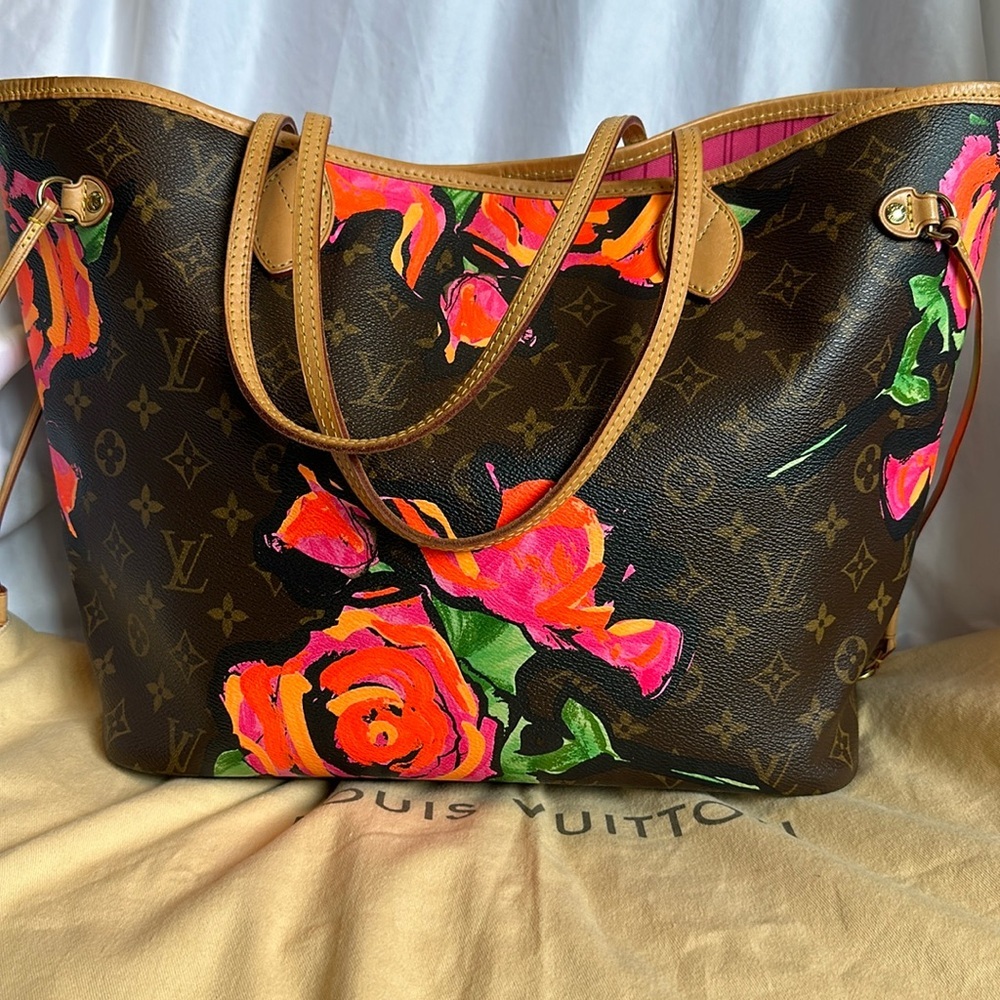 LIMITED EDITION: EUC ❤️Authentic LV Neverfull MM Stephen Sprouse Roses Rare!❤️🔥